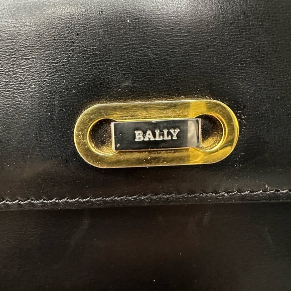 Vintage Bally Black Leather Top Handle Crossbody – Made in Italy - Picture 11 of 17